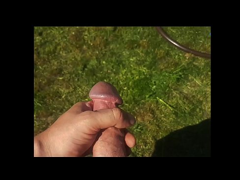 ❤️ Sıcak hottie gets ona pembe kedi becerdin ve cums ile bir fışkırtma içinde bir yaz bahçesinde Seks videosu bize %tr.8kpornvids.ru ❌️❤