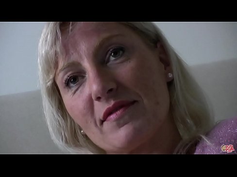 ❤️ Hepimizin becerdiği anne... Hanımefendi, kendinize gelin! Seks videosu bize %tr.8kpornvids.ru ❌️❤